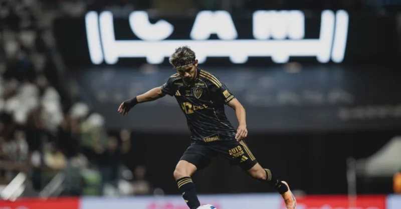 Atlético-MG Rejeita Oferta Milionária por Scarpa: Detalhes da Negociação